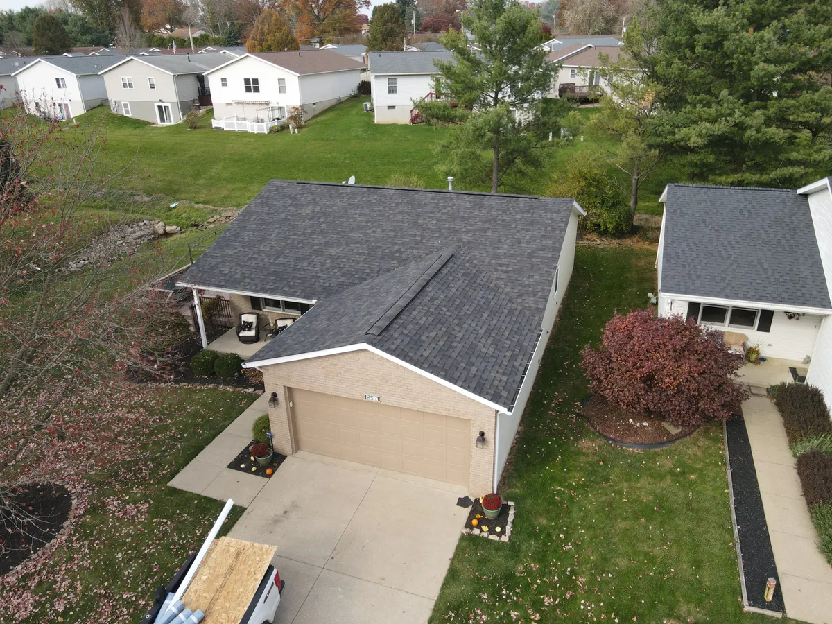 Completed Owens Corning shingle roof on Pepperwood Drive in Wooster, Ohio