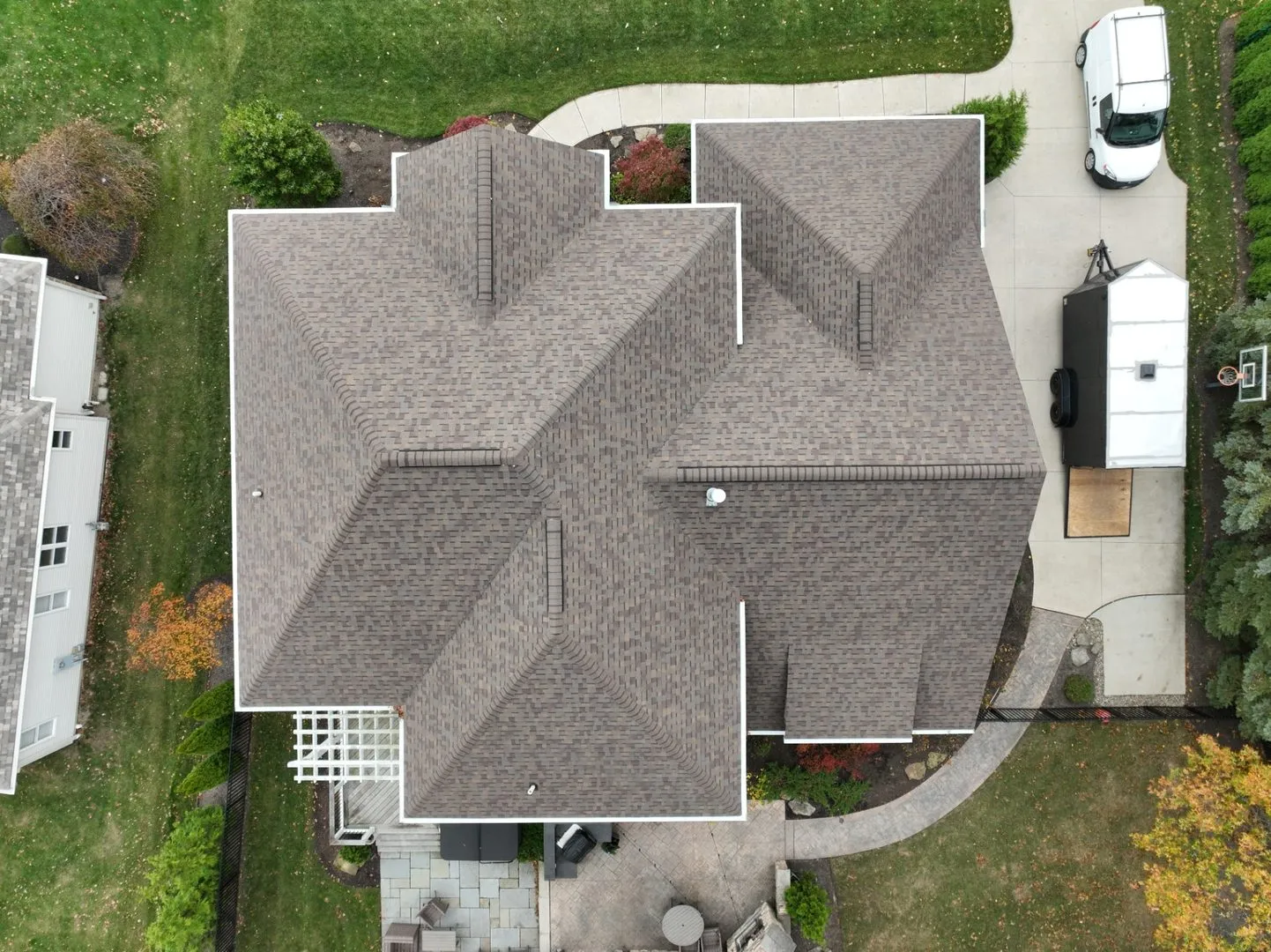 Aerial view of a completed Cornerstone roof in Northeast Ohio